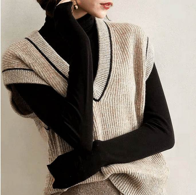V-neck Knitted Vest